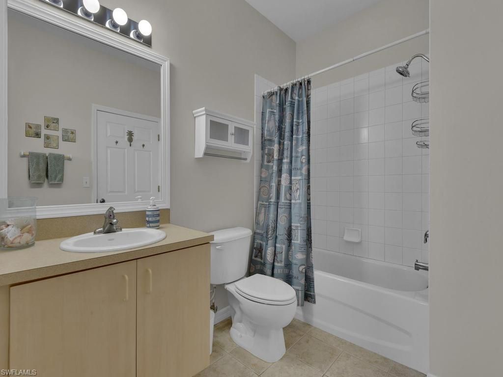 15495 Bellamar Cir, Unit 2222, Fort Myers, FL 33908 Photo