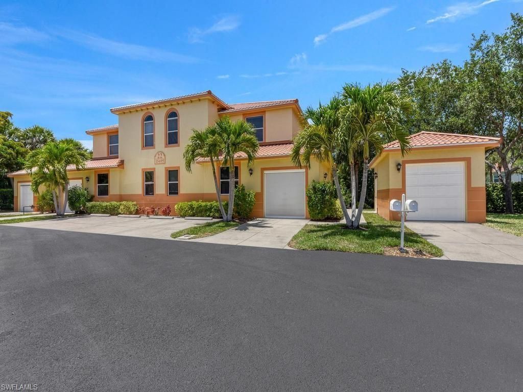 15495 Bellamar Cir, Unit 2222, Fort Myers, FL 33908 Photo