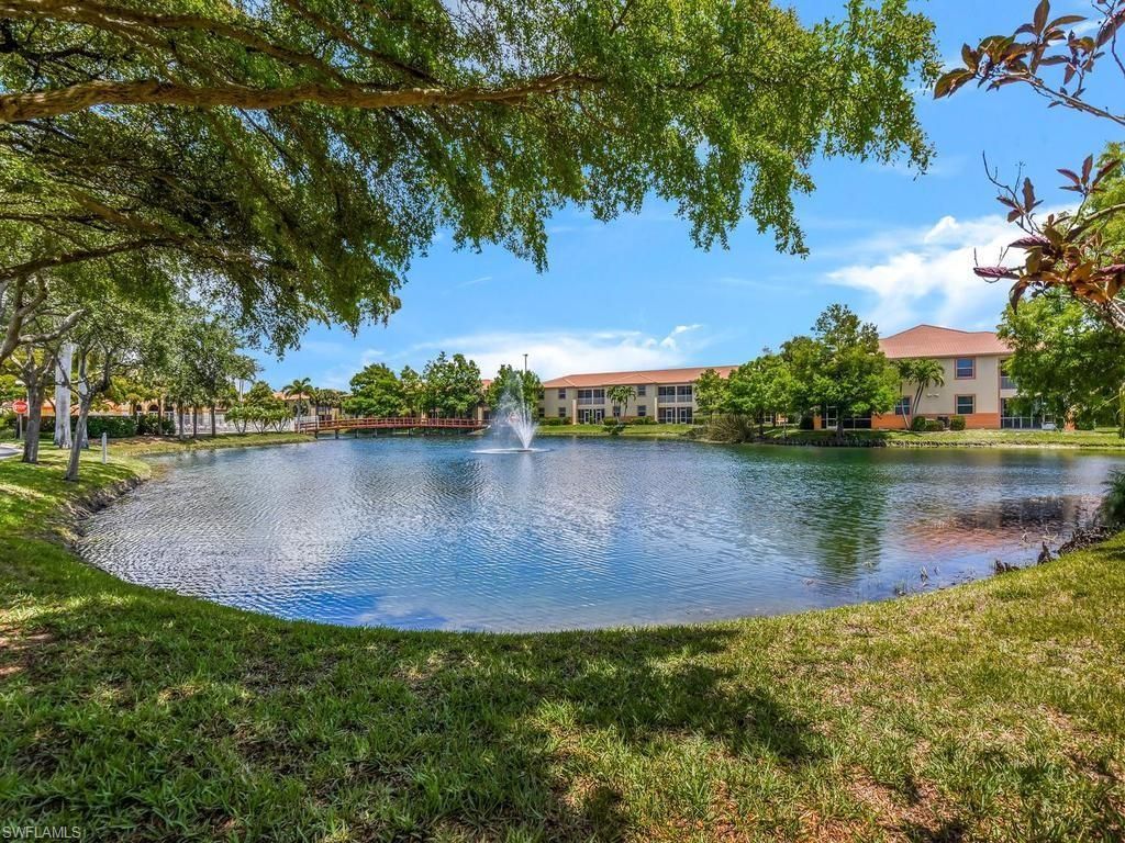 15495 Bellamar Cir, Unit 2222, Fort Myers, FL 33908 Photo