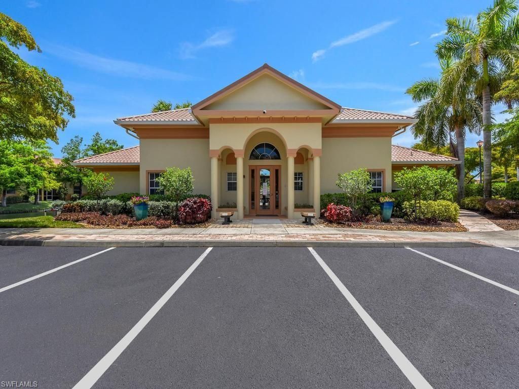 15495 Bellamar Cir, Unit 2222, Fort Myers, FL 33908 Photo