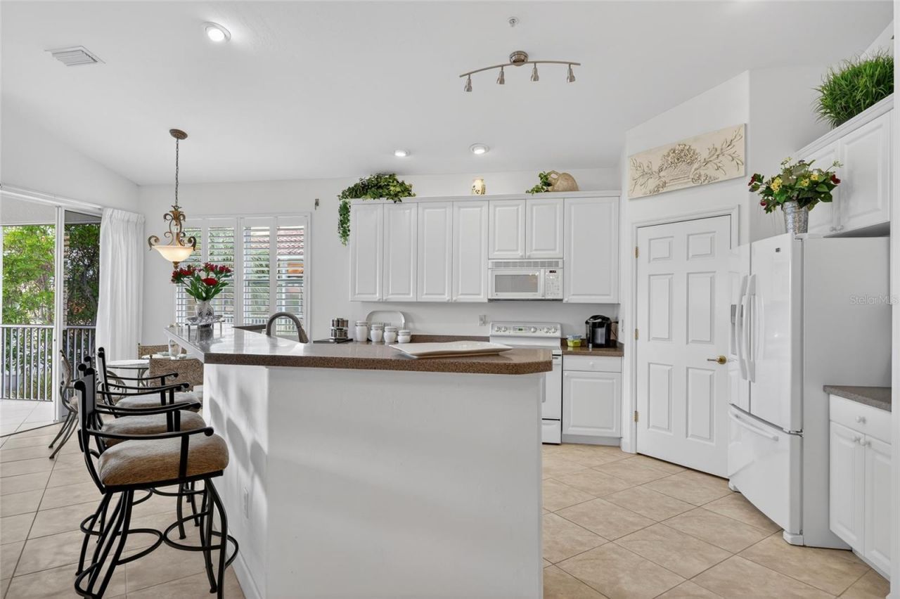 3336 Sunset Key Circle , Unit D, Punta Gorda, FL 33955 Photo