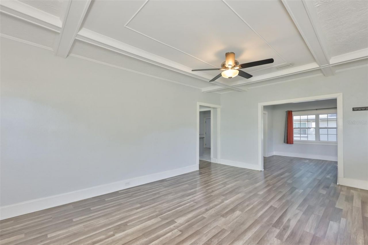 5211 4th Avenue S, Saint Petersburg, FL 33707 Photo