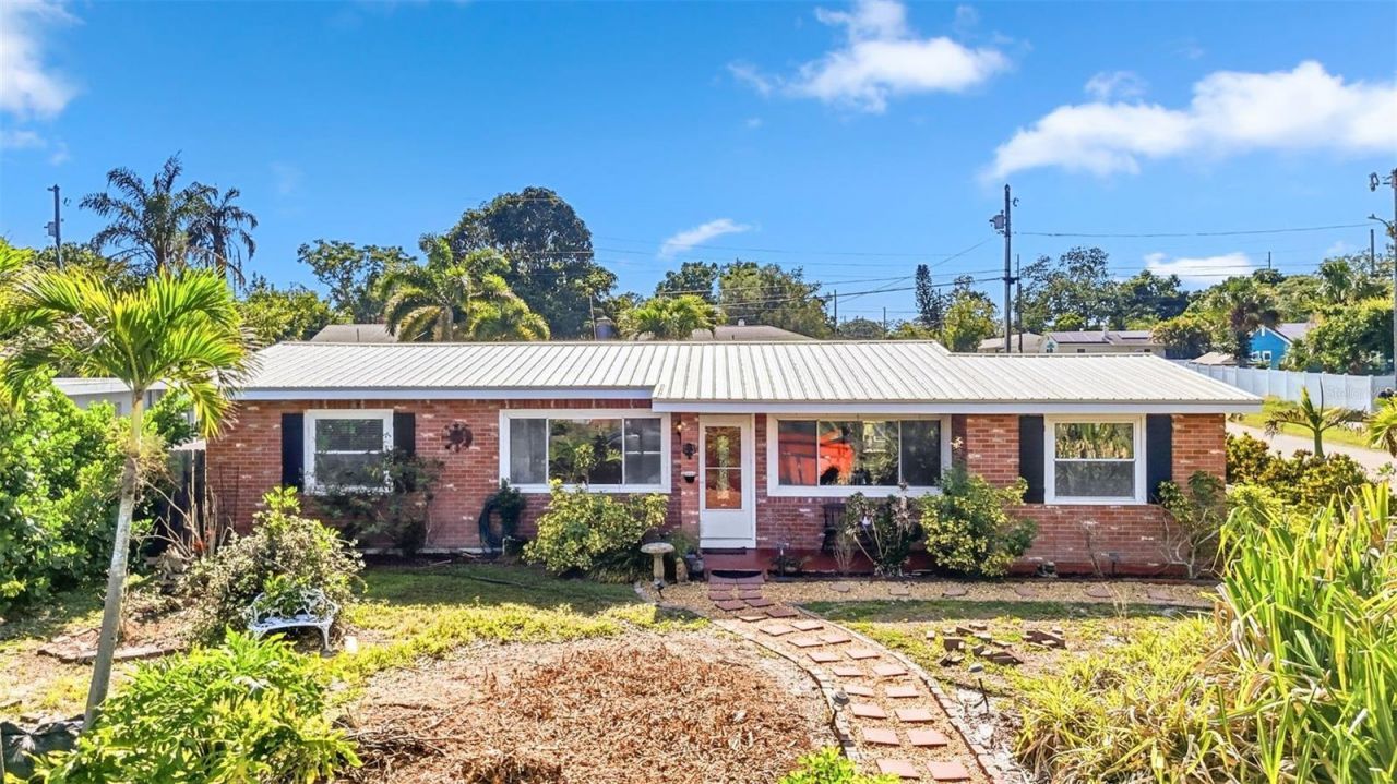 1500 S Prescott Avenue, Clearwater, FL 33756 Main Photo