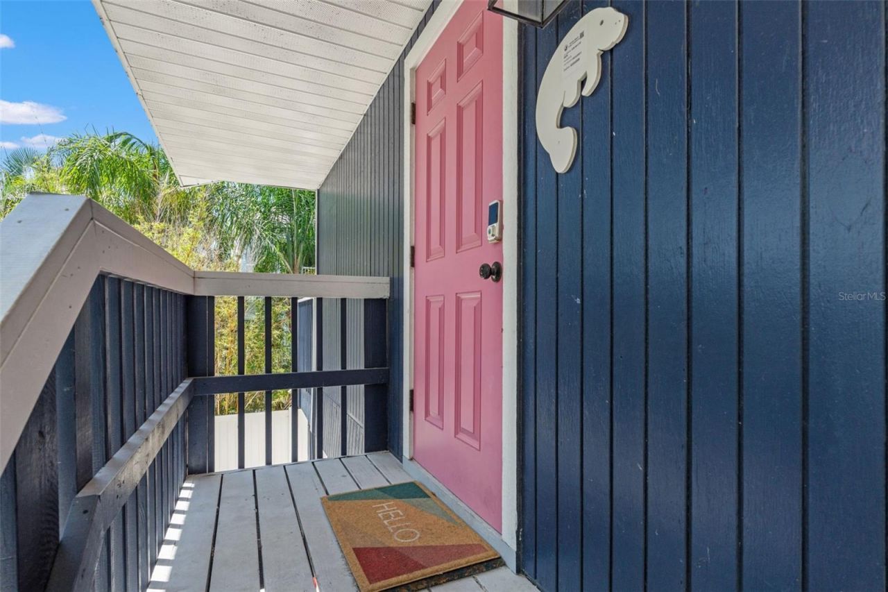 8106 Gulf Drive, Holmes Beach, FL 34217 Photo