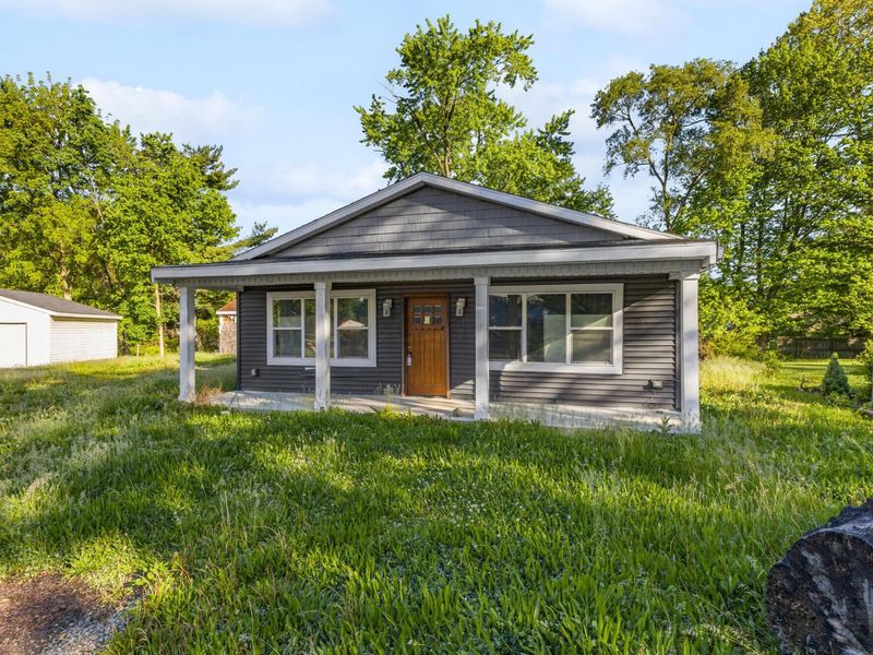 3317 Latonia Court , Columbus, OH 43232 Photo 4