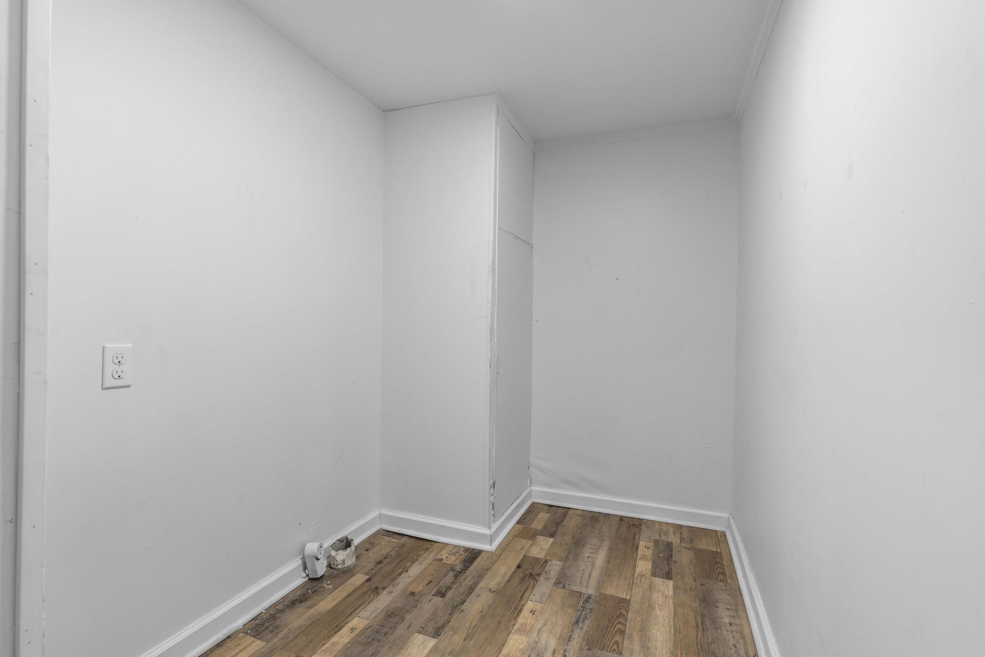100 Romell Rd. Photo 19
