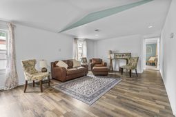 100 Romell Rd. photo 4