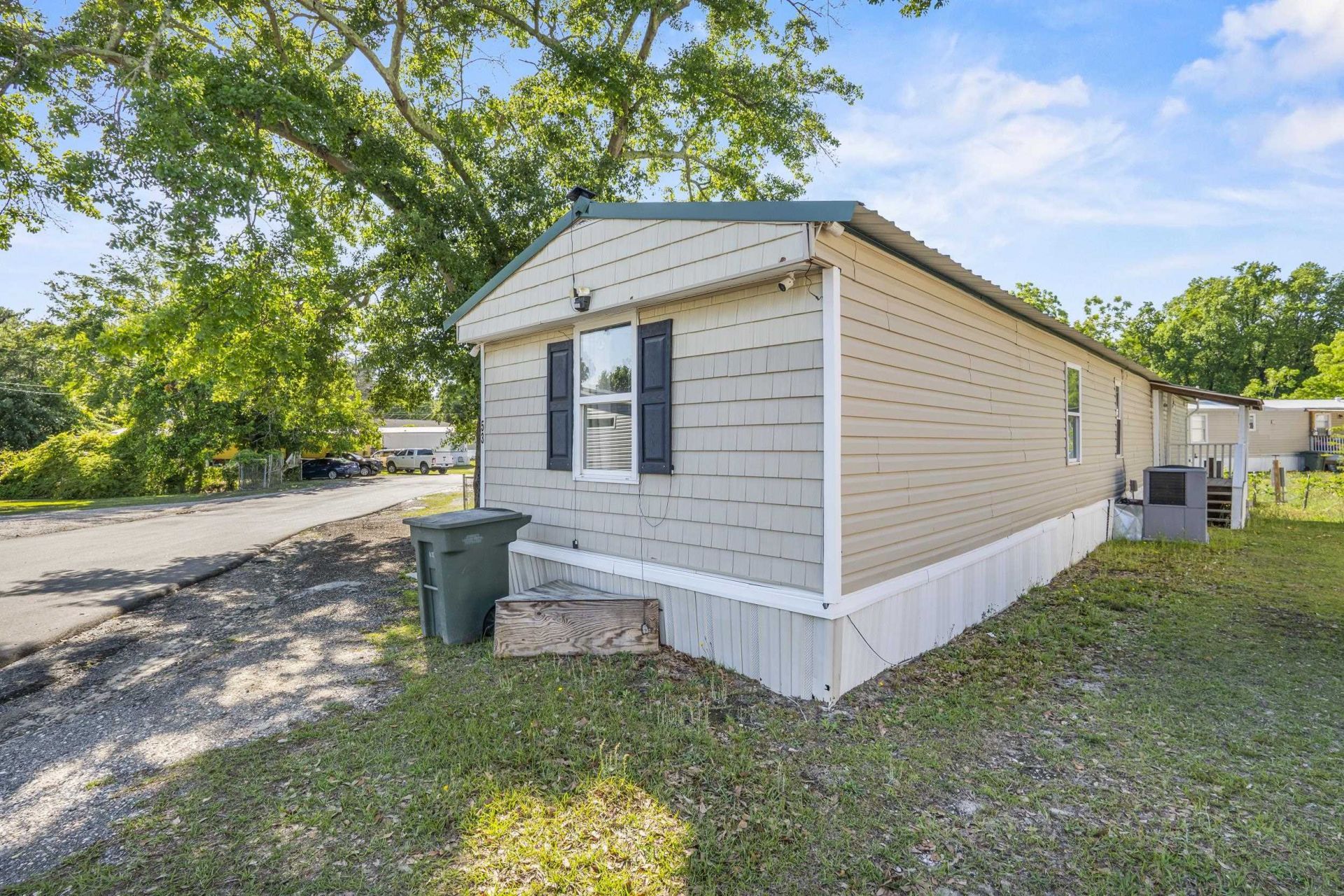 100 Romell Rd. Photo 24