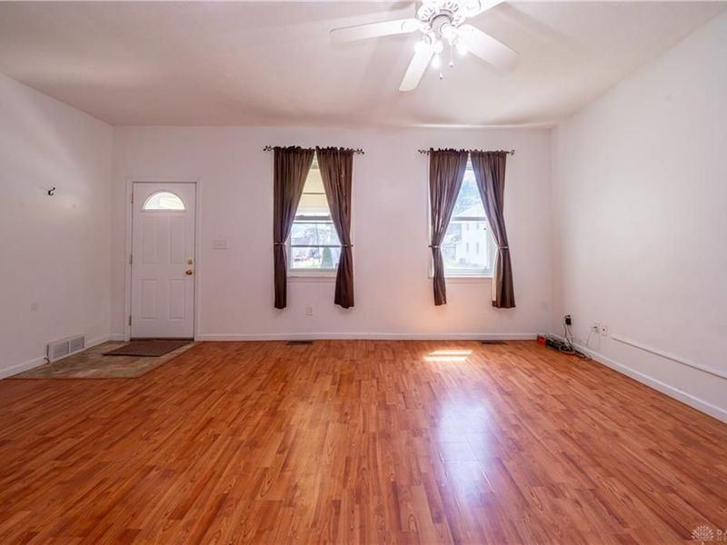 330 Young Street, Piqua, OH 45356 Photo 3
