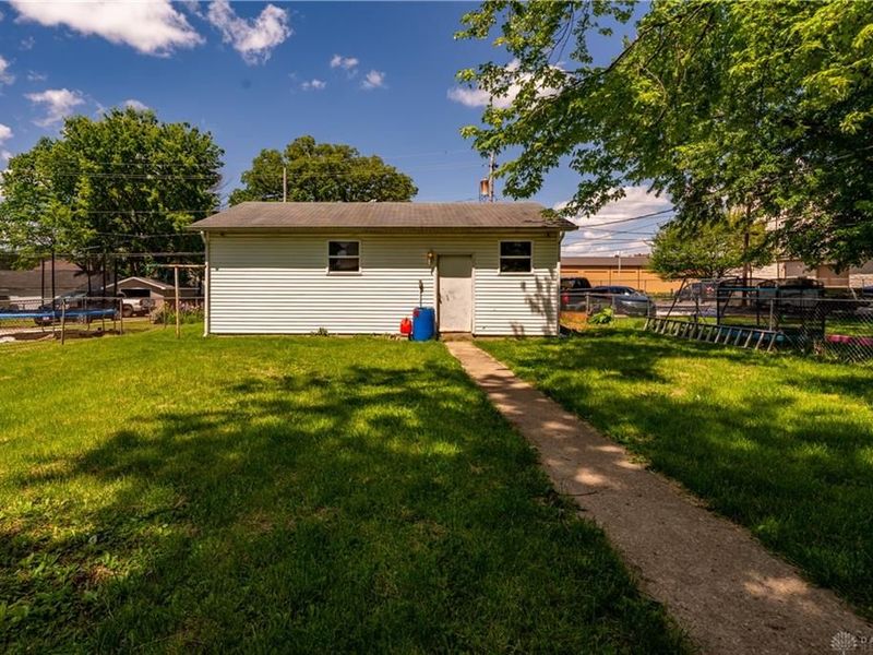 330 Young Street, Piqua, OH 45356 Photo 38