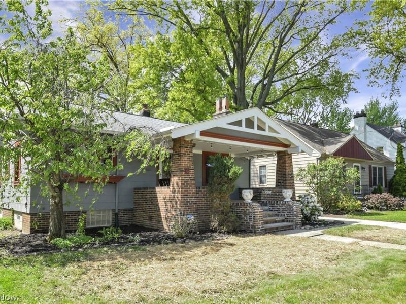 16713 Bradgate Avenue, Cleveland, OH 44111 Photo 3