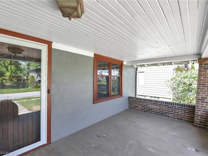 16713 Bradgate Avenue, Cleveland, OH 44111 Photo 5