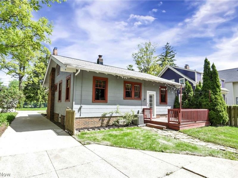 16713 Bradgate Avenue, Cleveland, OH 44111 Photo 6