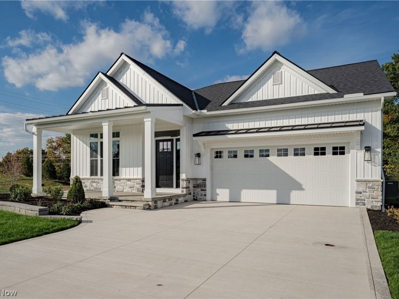 6461 N Cobblestone Road, Mayfield Village, OH 44143 Photo 2