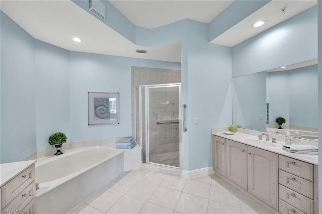 9038 Cascada Way , Unit 102, Naples, FL 34114 Photo