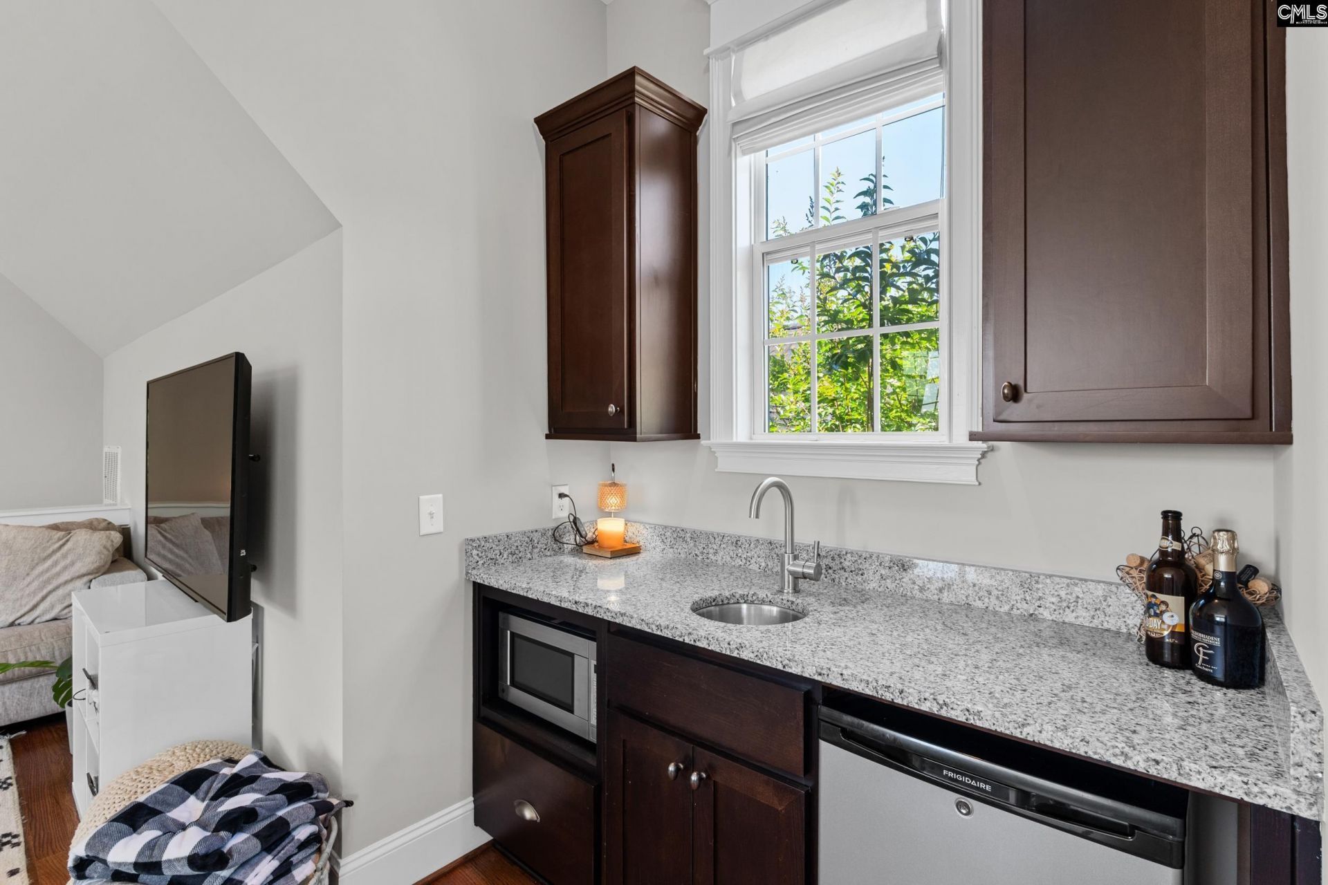 56 Weatherby Court Photo 46