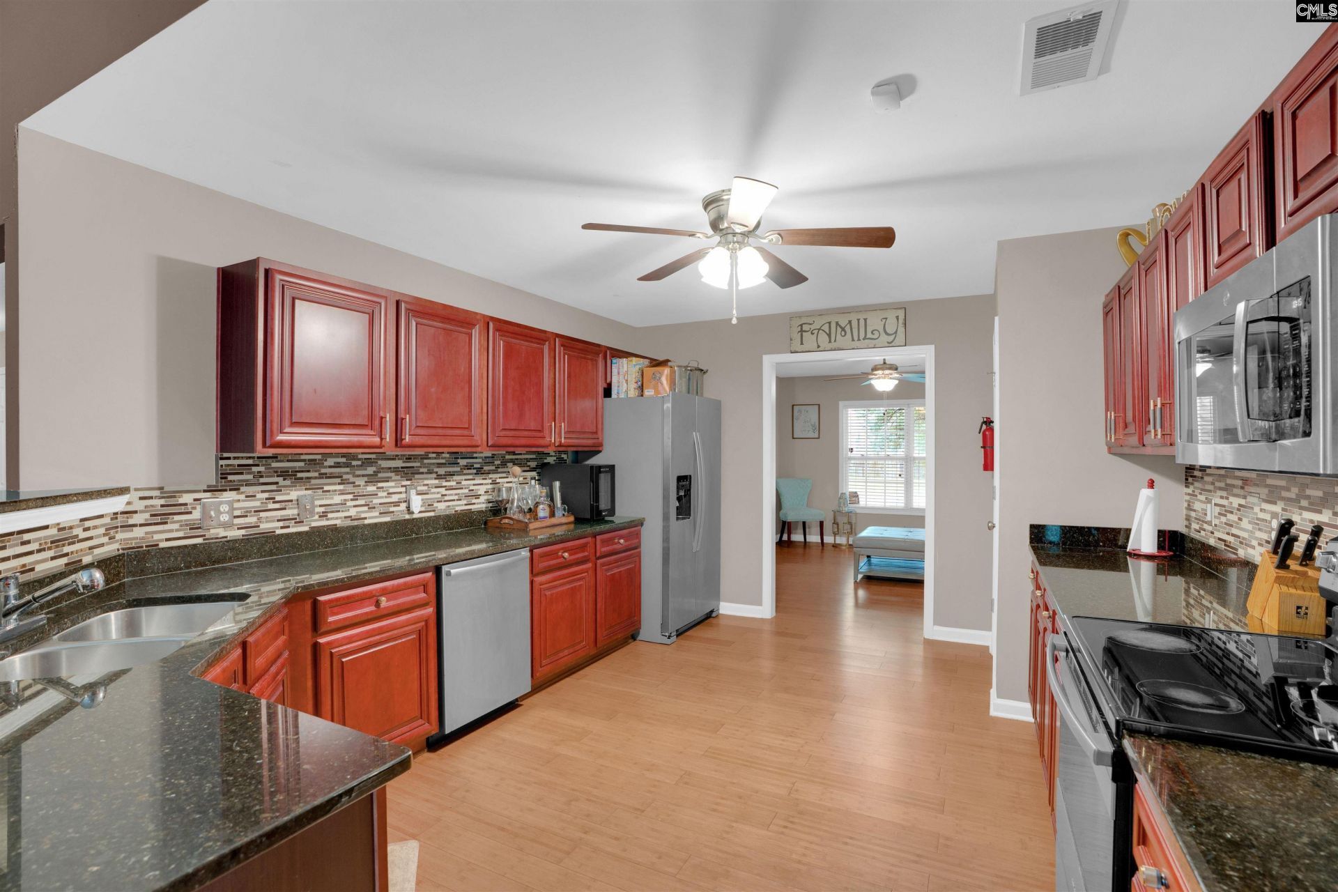 946 Farnsworth Drive  Photo 29