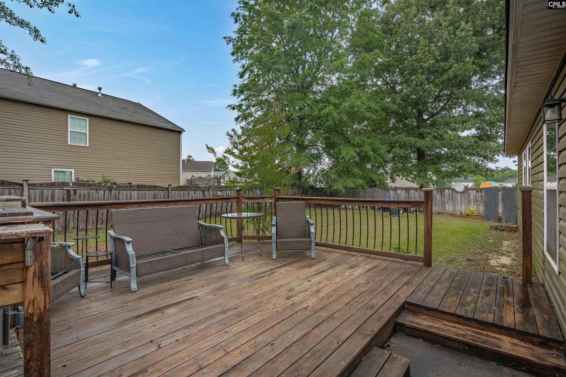 946 Farnsworth Drive  Photo 37