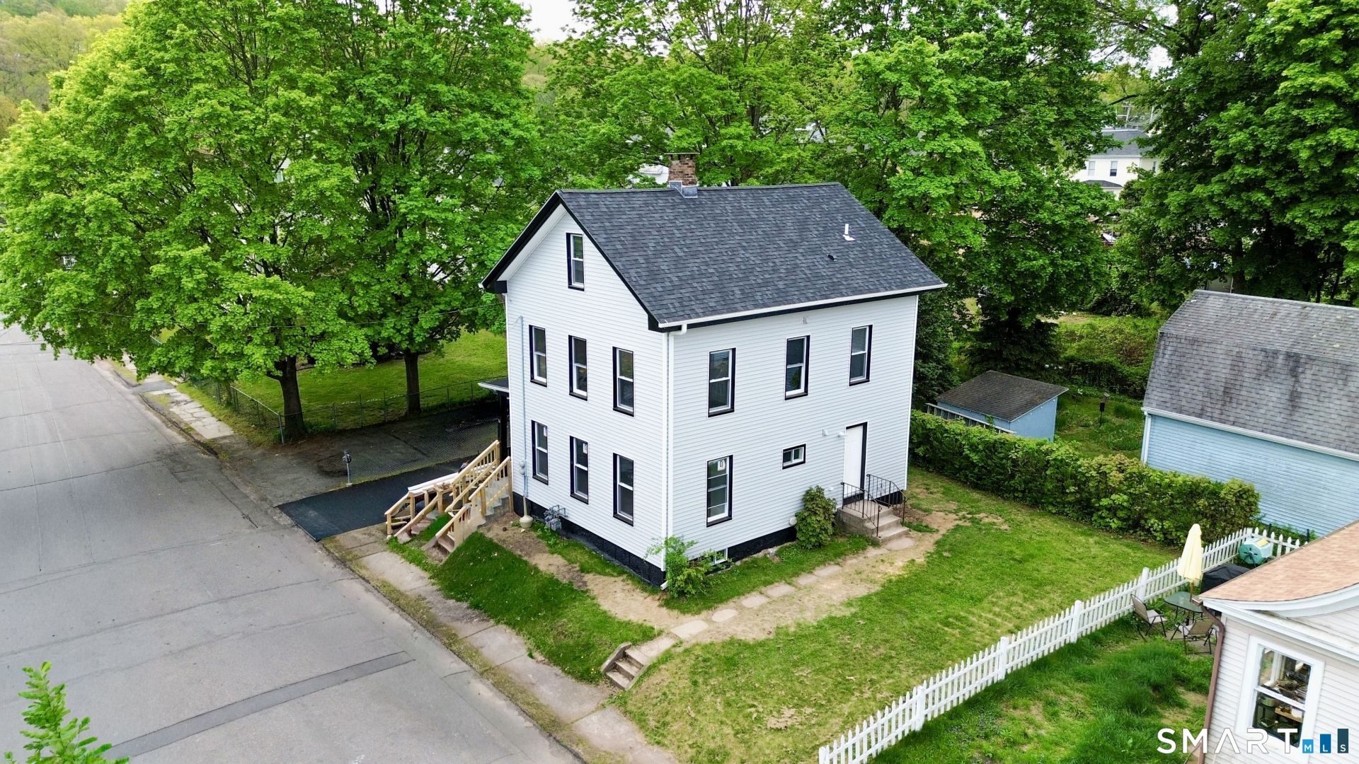 16 Winthrop, Meriden, CT 06451 Main Photo