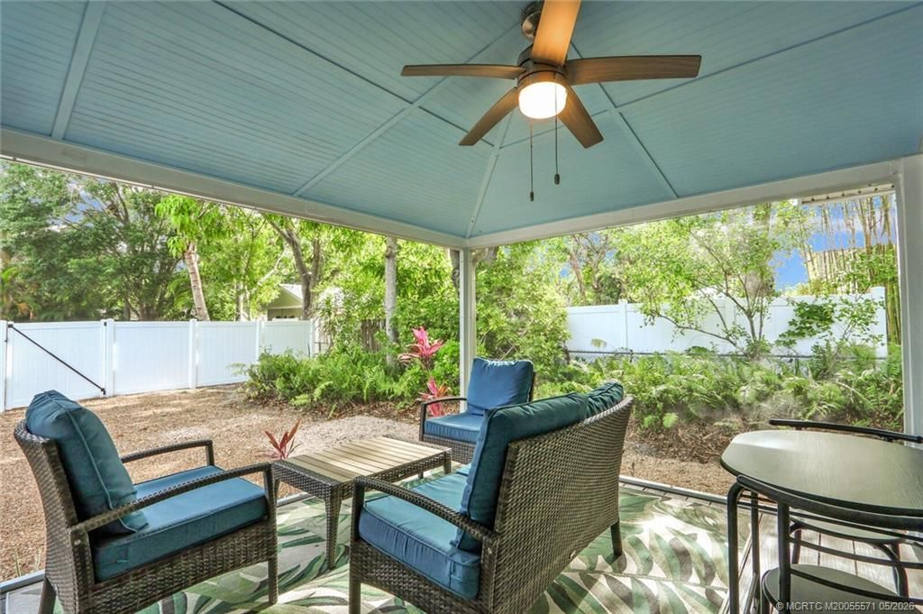 542 SW Halpatiokee Street, Stuart, FL 34994 Photo