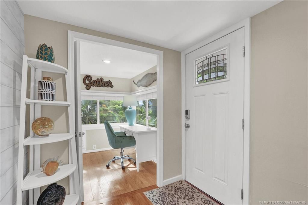 542 SW Halpatiokee Street, Stuart, FL 34994 Photo