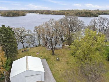 20554 Elkview Court, Richmond, MN 56368