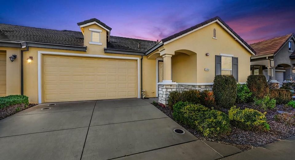 1040 Cabris Ln, Roseville, CA 95747 Photo