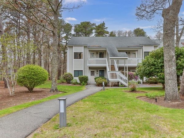 109 Eaton Ln, Unit 109, Brewster, MA 02631