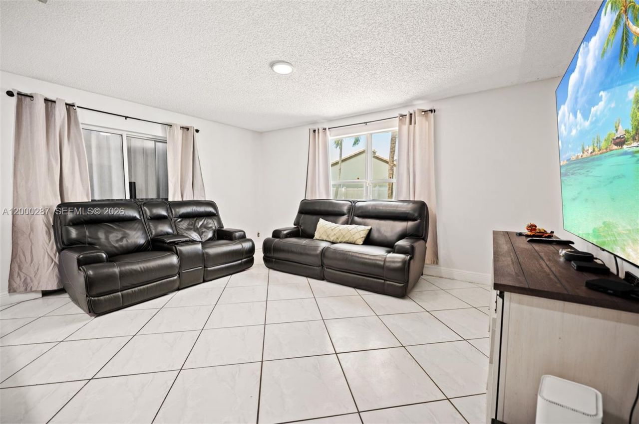 17357 SW 20th Ct, Miramar, FL 33029 Photo