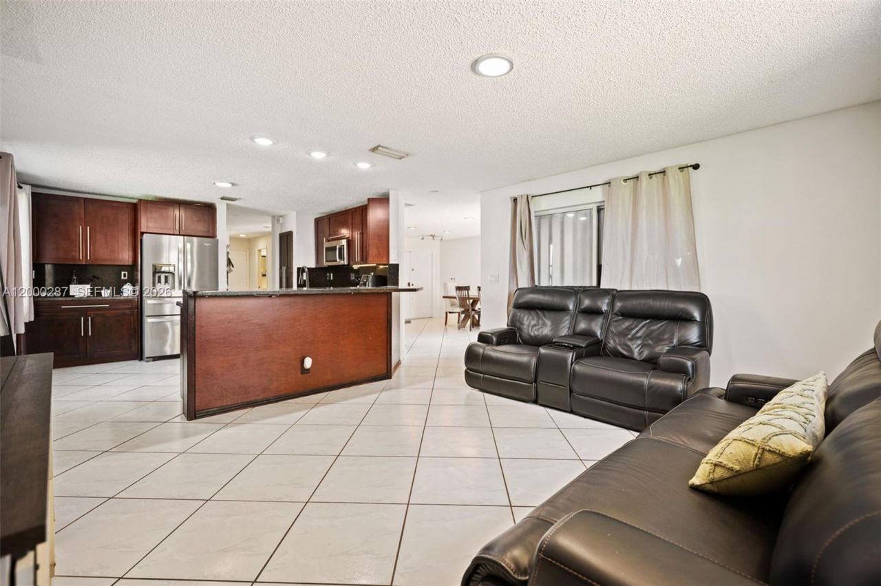 17357 SW 20th Ct, Miramar, FL 33029 Photo