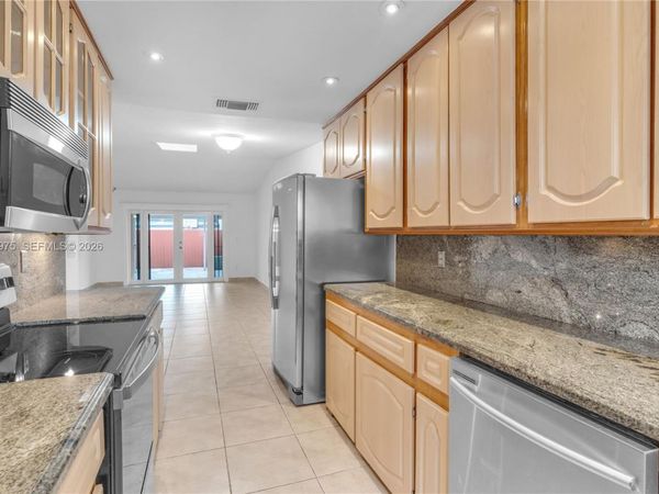 5655 SW 139th Pl, Miami, FL 33183