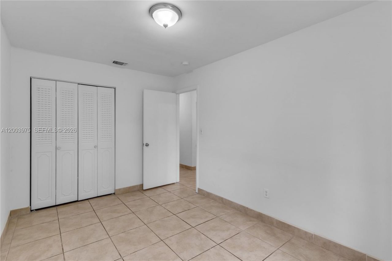 5655 SW 139th Pl, Miami, FL 33183 Photo