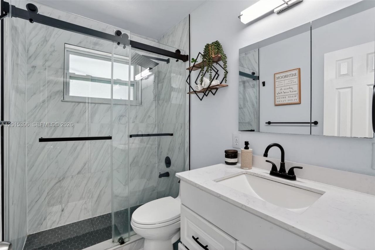7860 NW 10th St, Pembroke Pines, FL 33024 Photo
