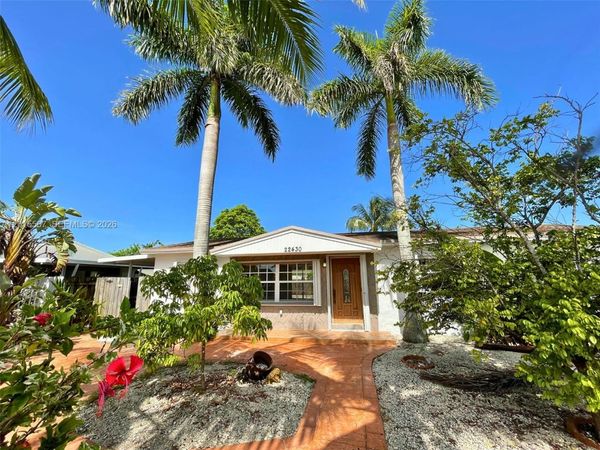 22430 SW 113th Ct , Miami, FL 33170