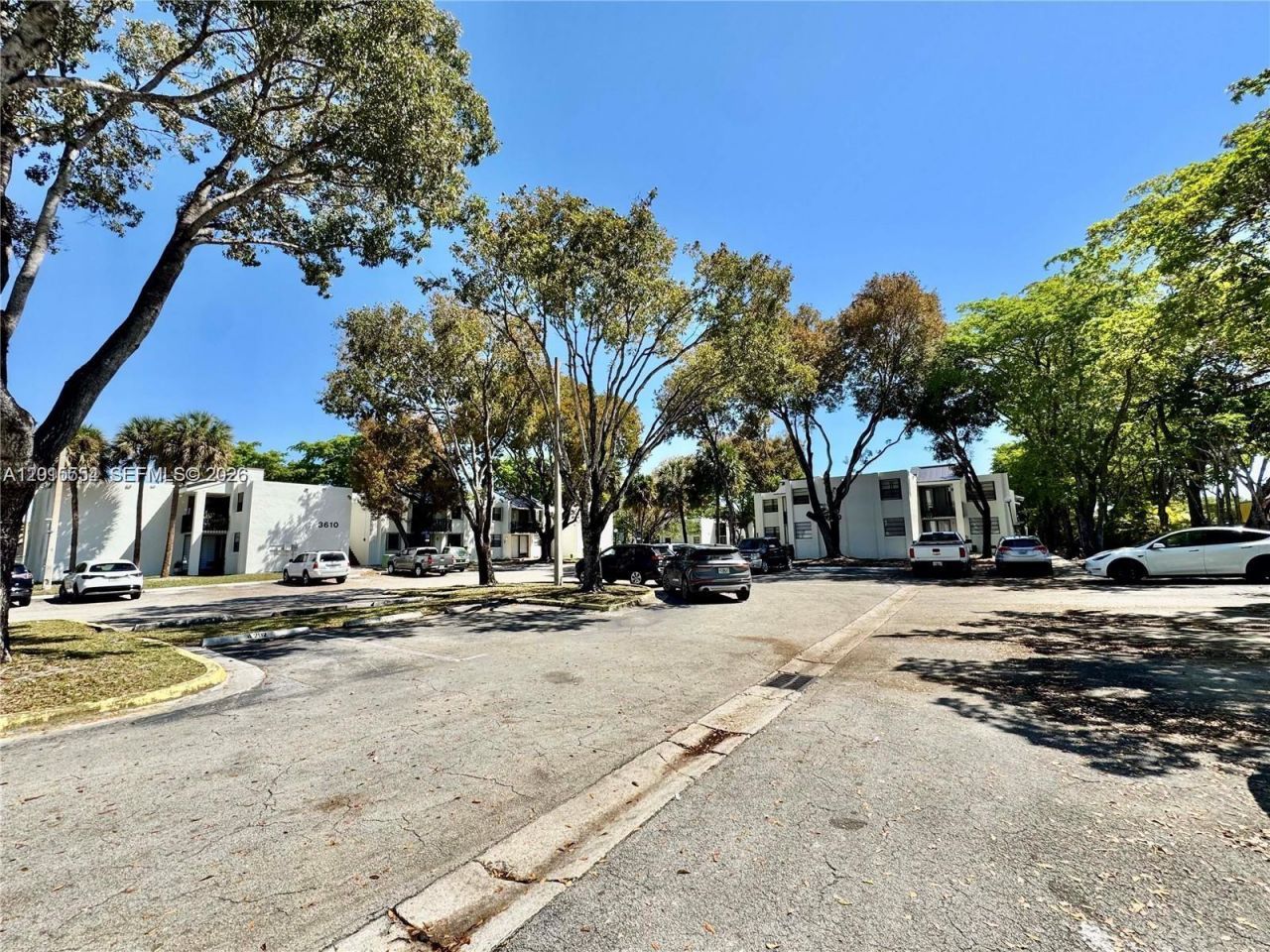 3610 SW 114th Ave, Unit 4-202, Miami, FL 33165 Photo
