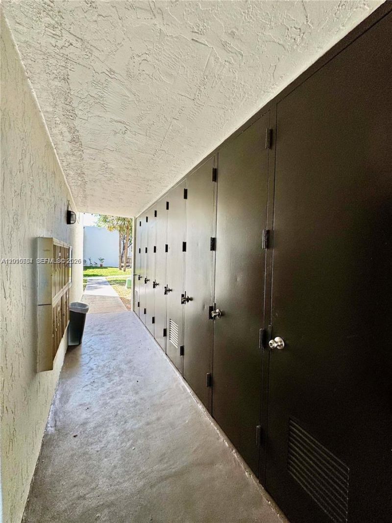 3610 SW 114th Ave, Unit 4-202, Miami, FL 33165 Photo