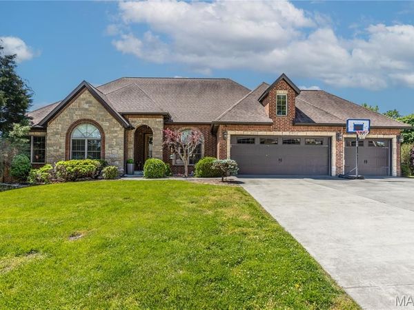 1255 Timber Creek Drive, Cape Girardeau, MO 63701