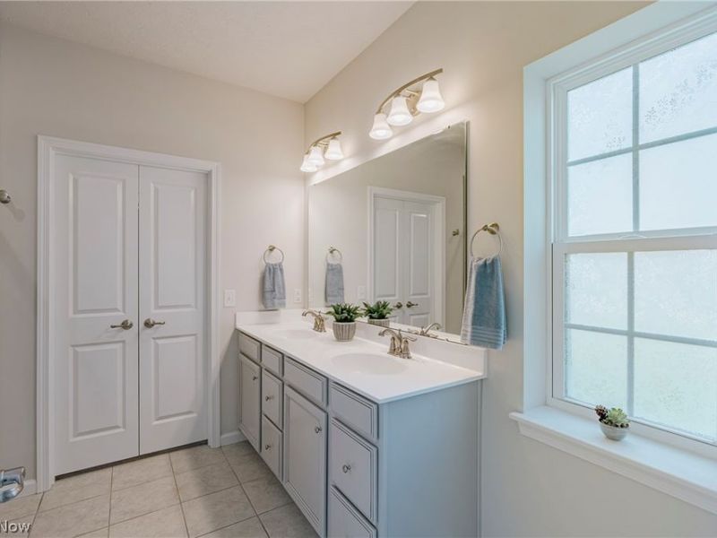 9049 Winfield Lane , North Ridgeville, OH 44039 Photo 17