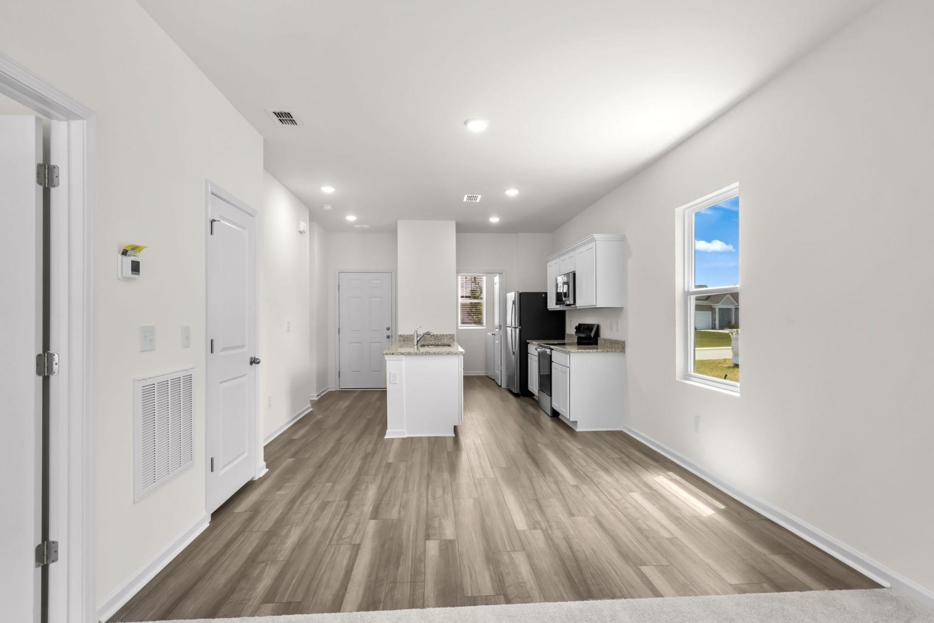 450 Castillo Dr.  Photo 11