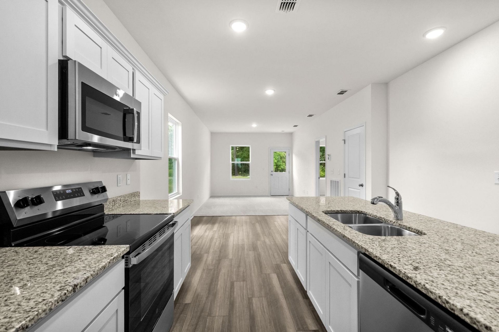 450 Castillo Dr.  Photo 15