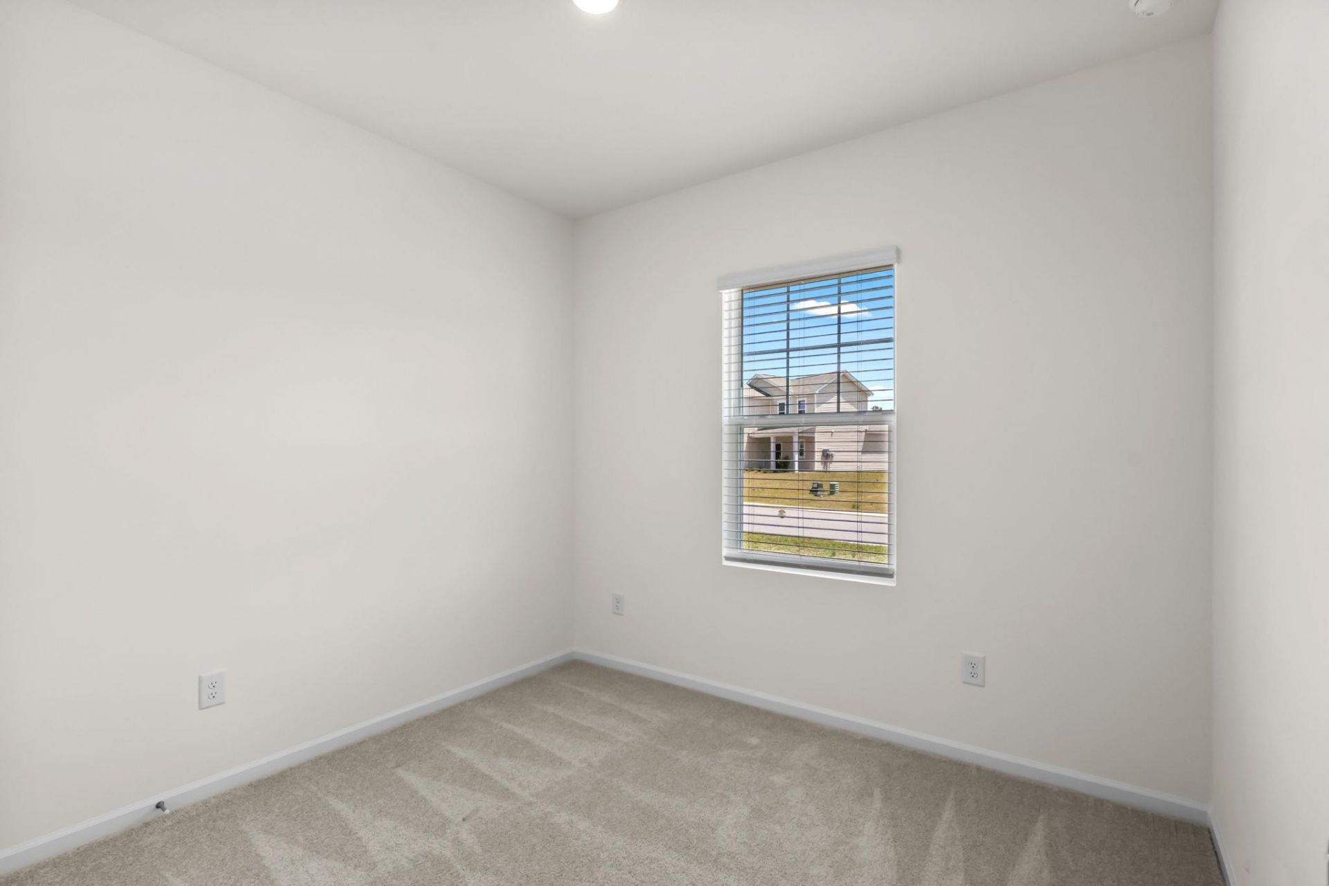 450 Castillo Dr.  Photo 25
