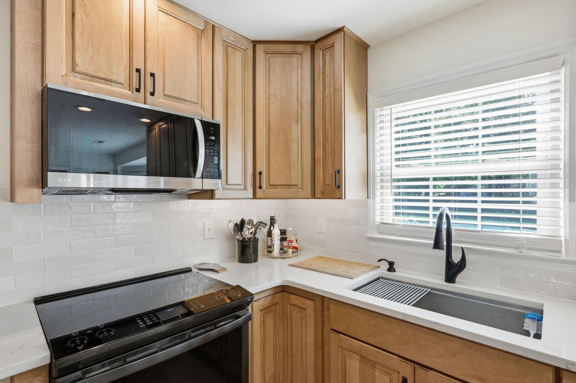 106 Annandale Court Photo 11