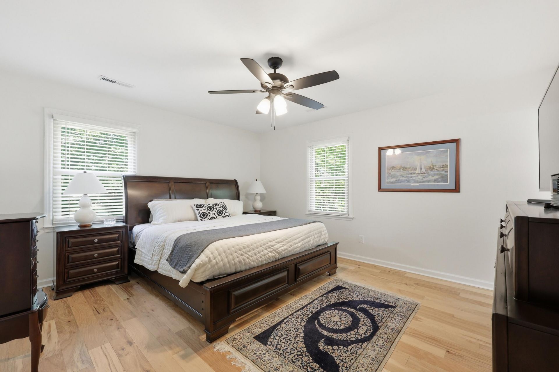 106 Annandale Court Photo 15
