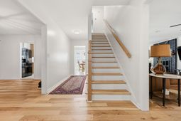 106 Annandale Court photo 4