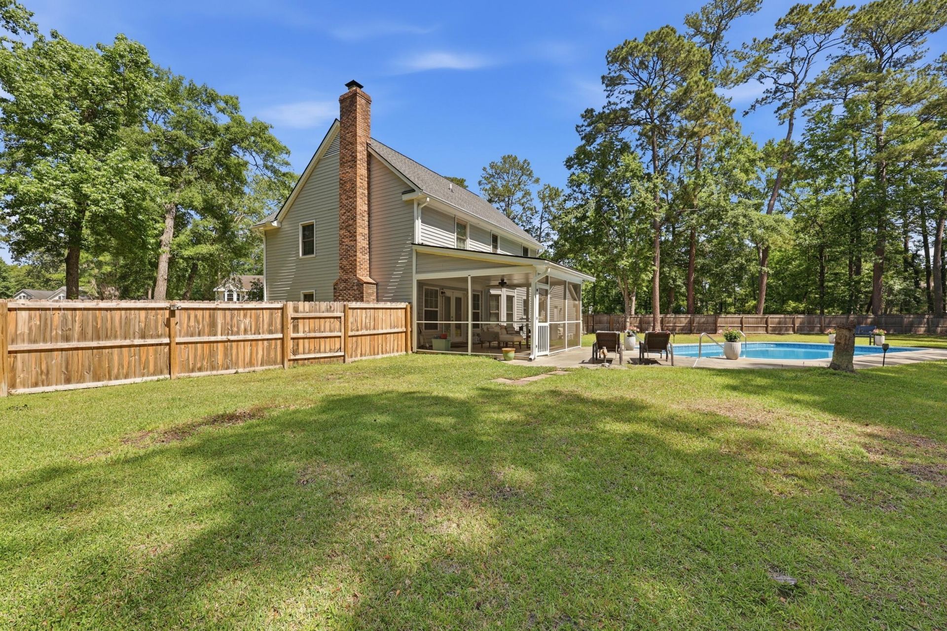 106 Annandale Court Photo 29