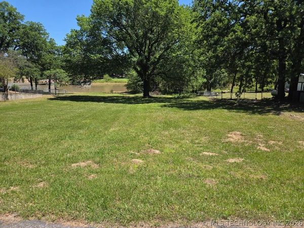 Quail Drive , Eufaula, OK 74432