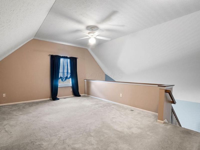 8626 Lazelle Commons Drive , Lewis Center, OH 43035 Photo 28