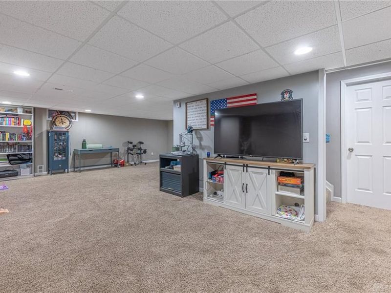 6553 Fountainhead Drive, Huber Heights, OH 45424 Photo 20