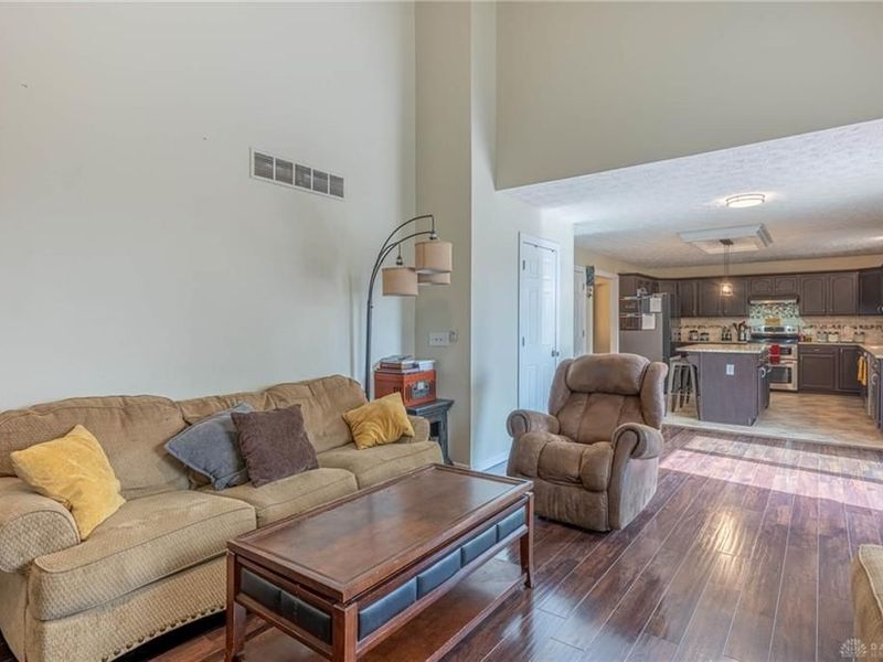 6553 Fountainhead Drive, Huber Heights, OH 45424 Photo 3