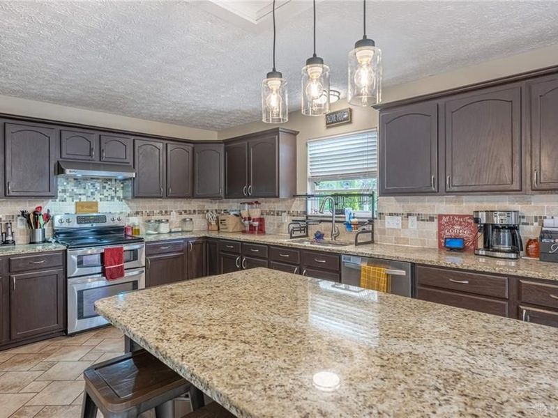 6553 Fountainhead Drive, Huber Heights, OH 45424 Photo 7